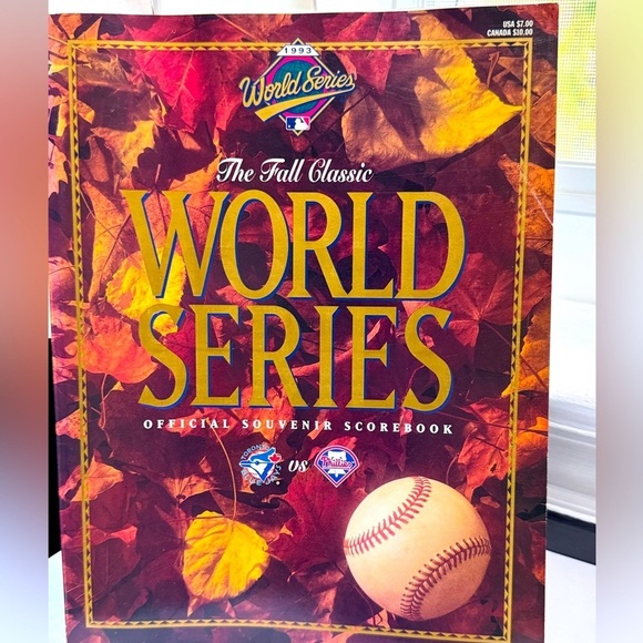 ⚾️ Vintage Pristine 1993 Blue Jays Official Souvenir World Series Scorebook ⚾️ - Picture 1 of 15